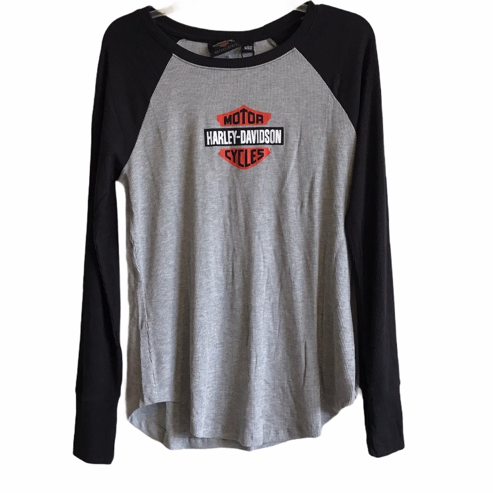 NWT. Harley Davidson Logo Raglan Top